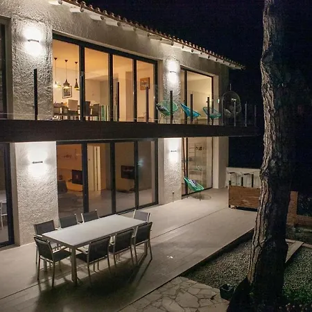 Karian Holiday home *