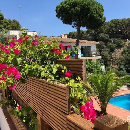 Holiday home Karian